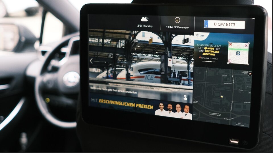Taxi Screen buchen